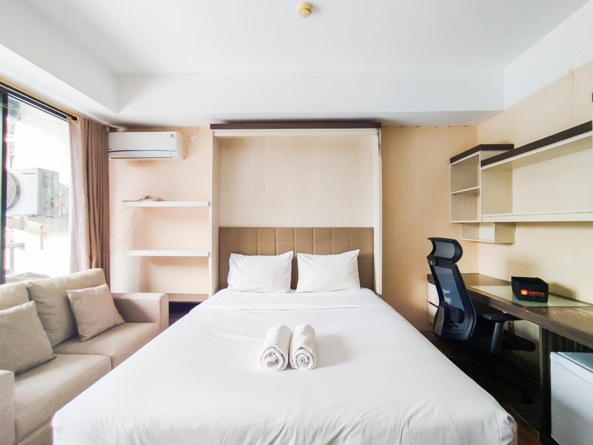 Simply And Comfy Studio Room Apartment Beverly Dago By Travelio Bandung Exterior foto